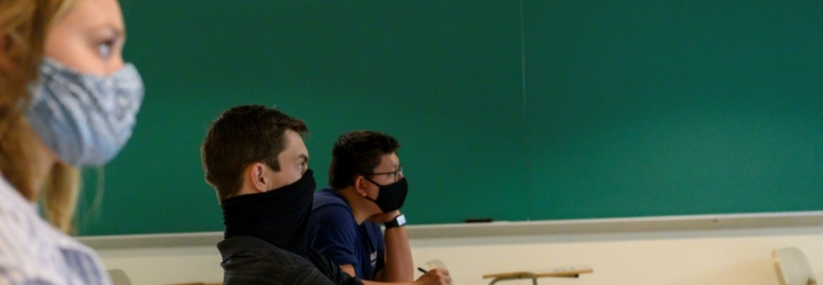 Pitt students in class with masks