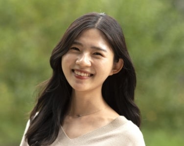 Hyunjin Lee